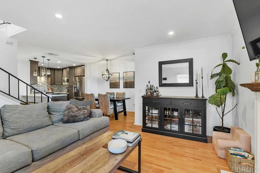 10727 Holly Meadows Drive
