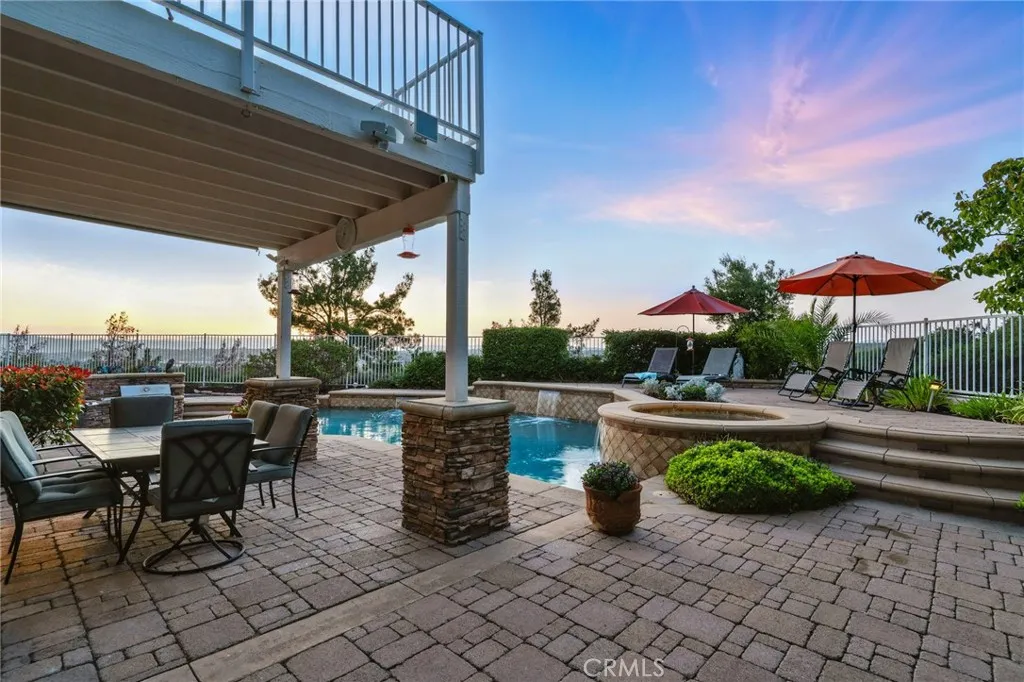 45242 Oakville Court