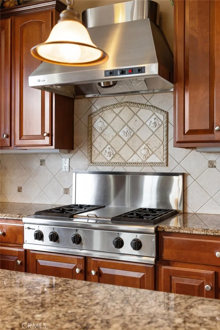 45242 Oakville Court