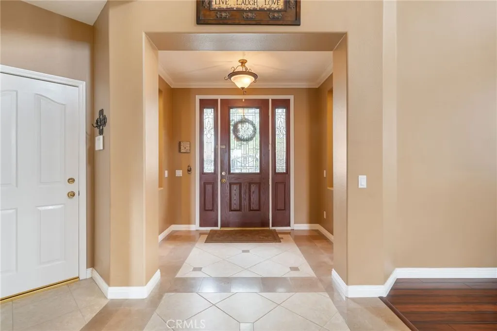 45242 Oakville Court