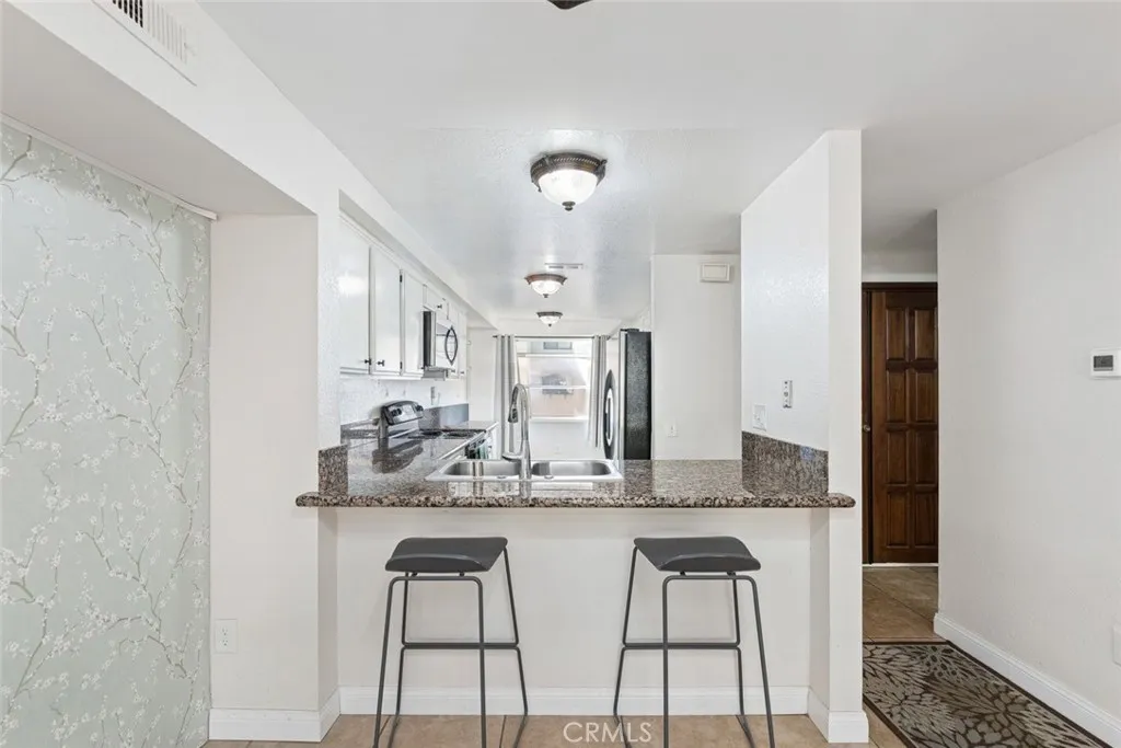 5715 Baltimore Dr Unit 86