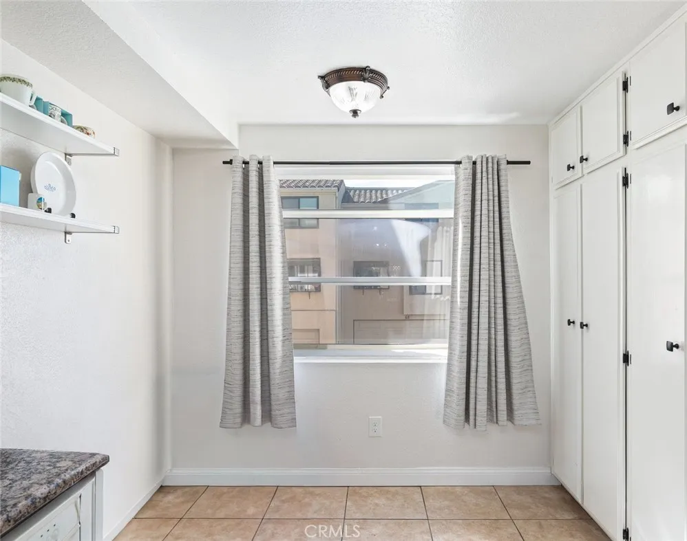 5715 Baltimore Dr Unit 86