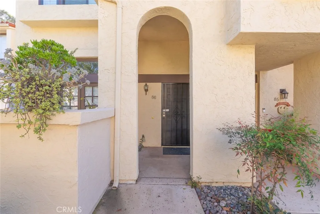 5715 Baltimore Dr Unit 86