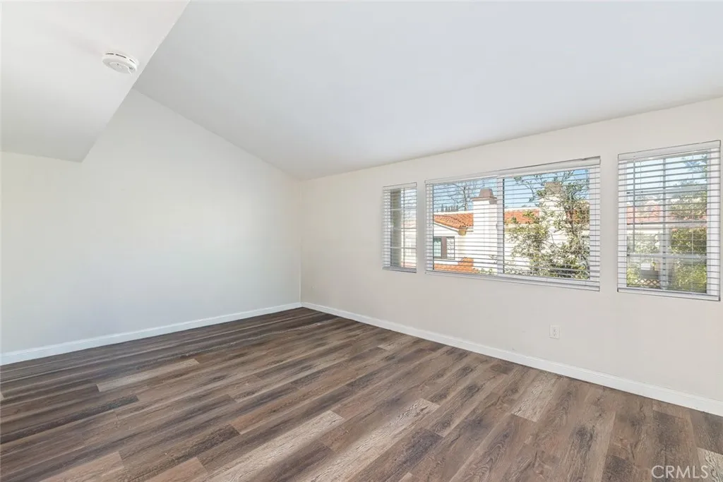 5715 Baltimore Dr Unit 86