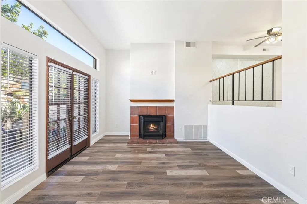 5715 Baltimore Dr Unit 86