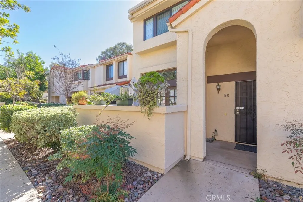 5715 Baltimore Dr Unit 86