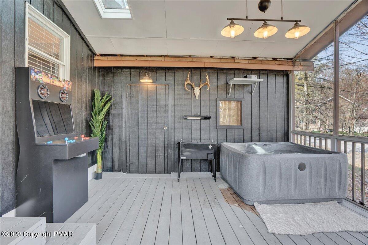 7106 Robinwood Drive