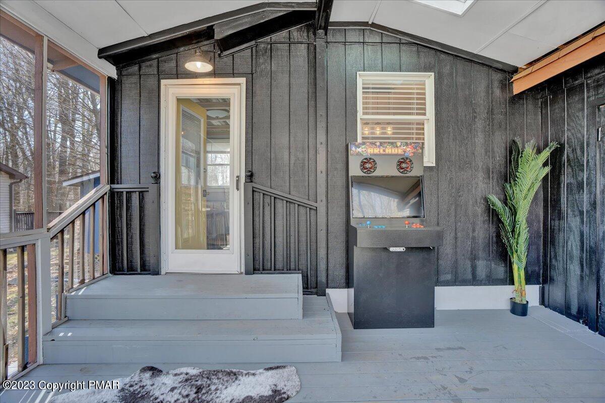 7106 Robinwood Drive