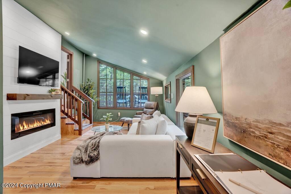 187 Wagner Way