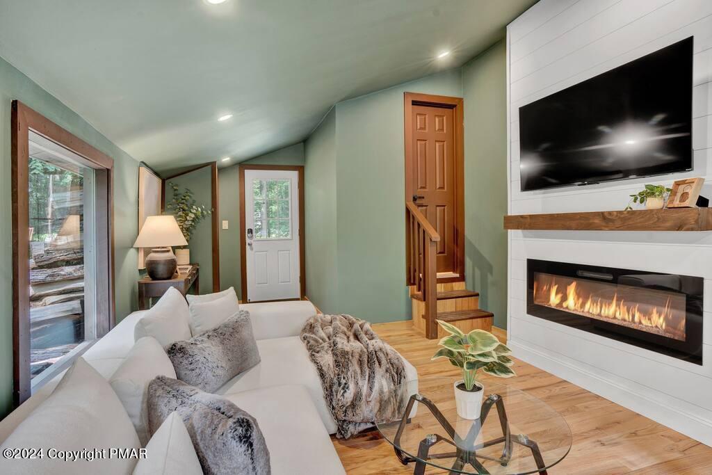 187 Wagner Way