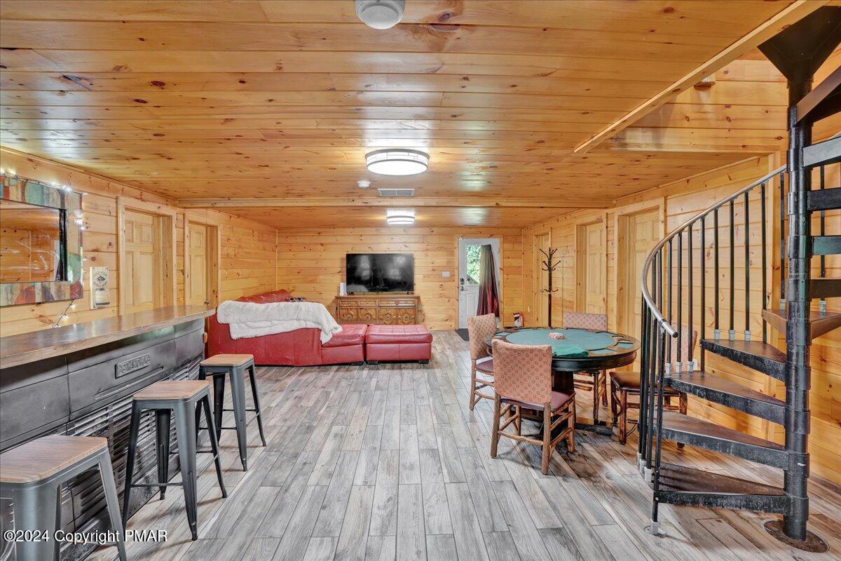8 River Dr AKA Lehigh Drive