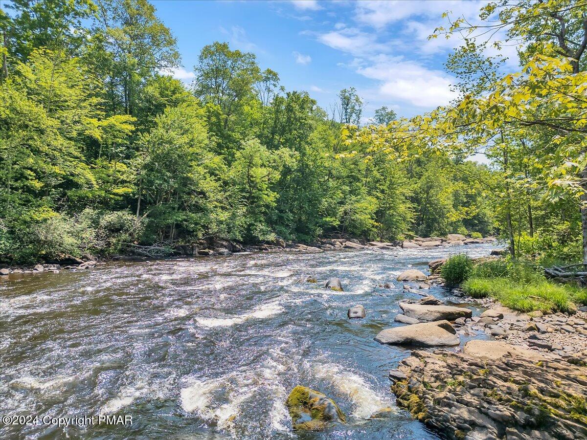 8 River Dr AKA Lehigh Drive