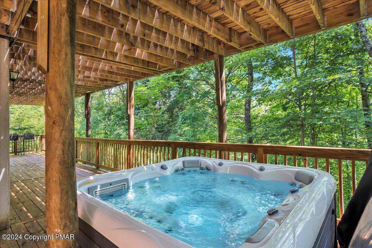 8 River Dr AKA Lehigh Drive