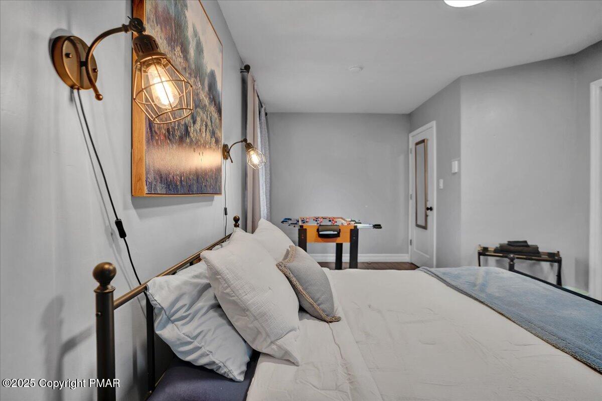 2633 Long Pond Road