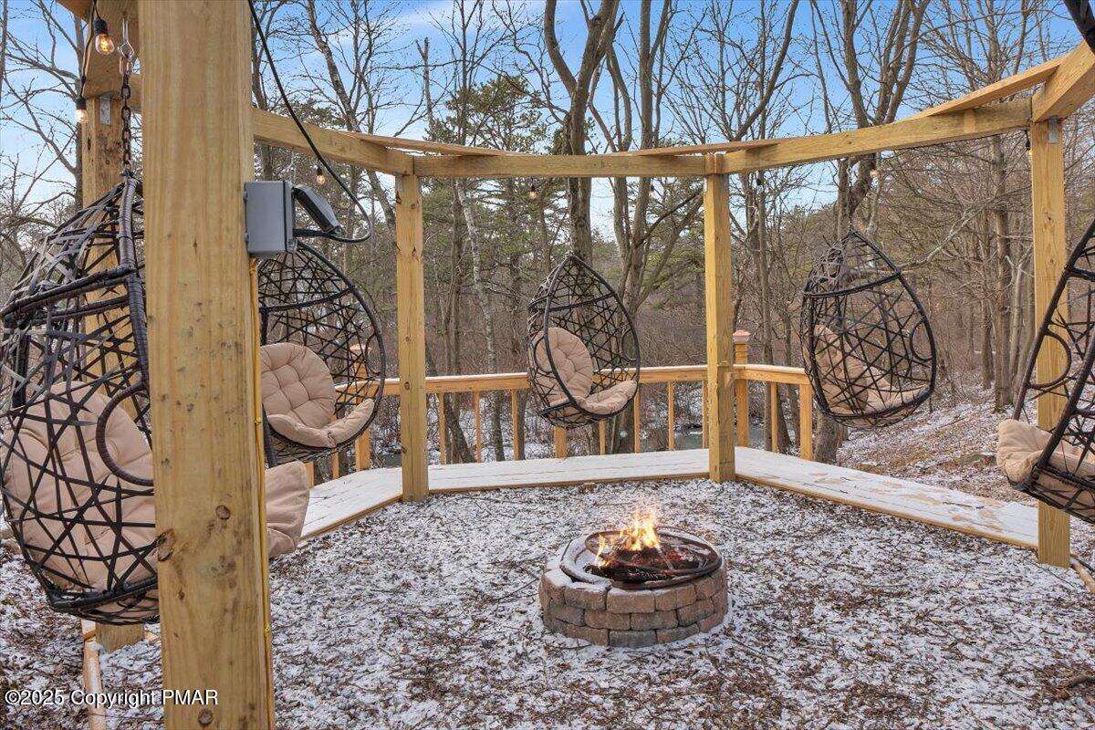 2633 Long Pond Road