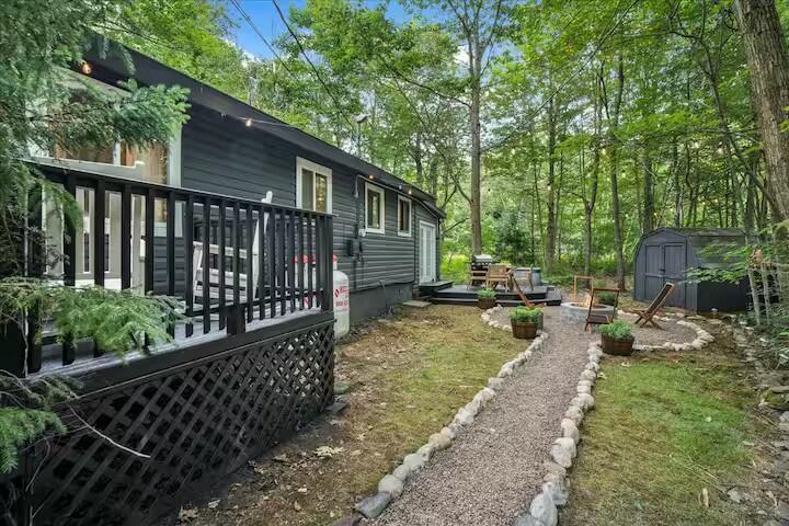 328 Sidney Avenue