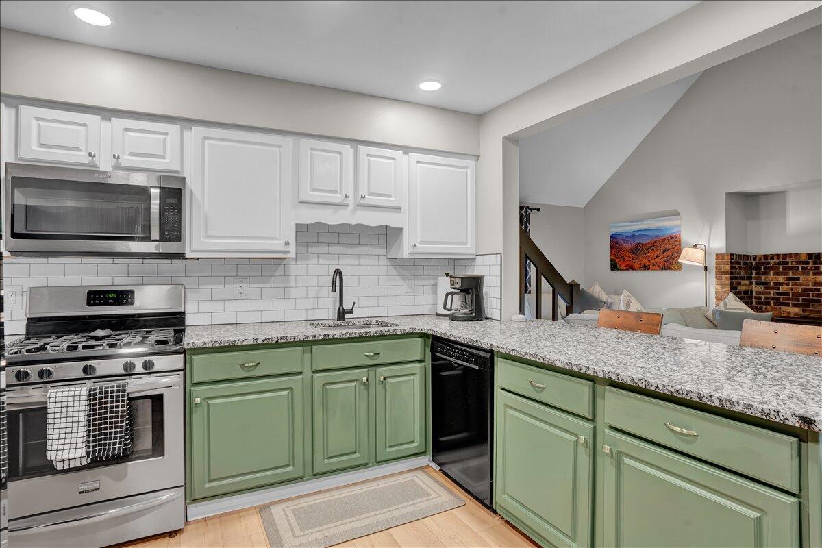 5266 Beechwood Road