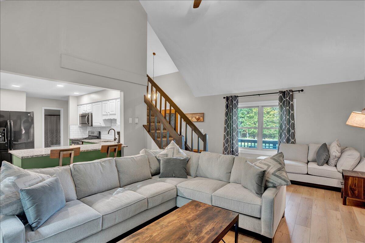 5266 Beechwood Road