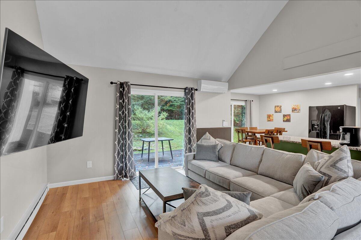 5266 Beechwood Road