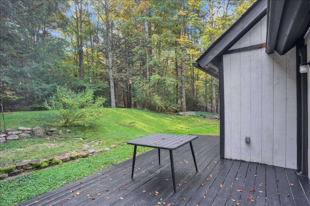 5266 Beechwood Road
