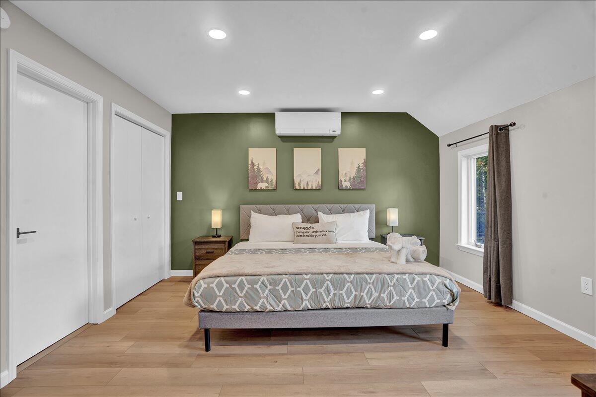 5266 Beechwood Road