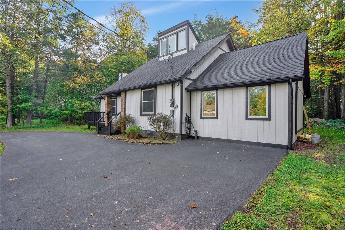 5266 Beechwood Road