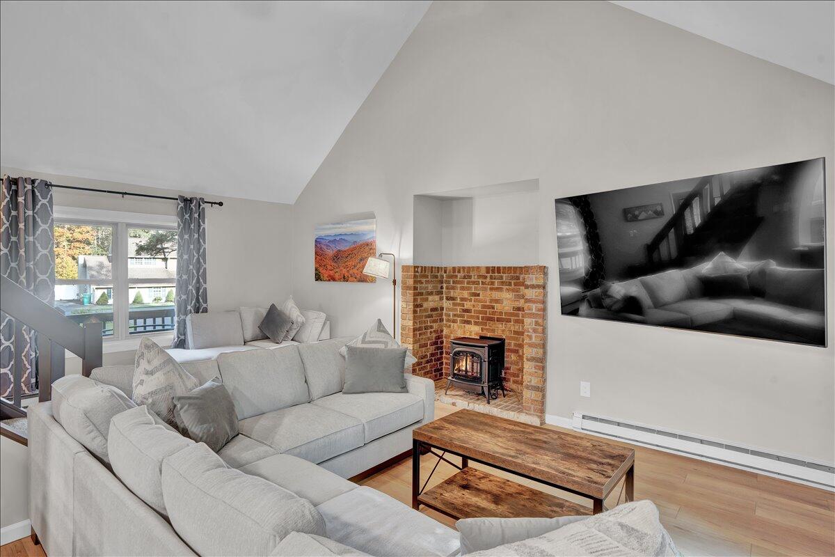 5266 Beechwood Road