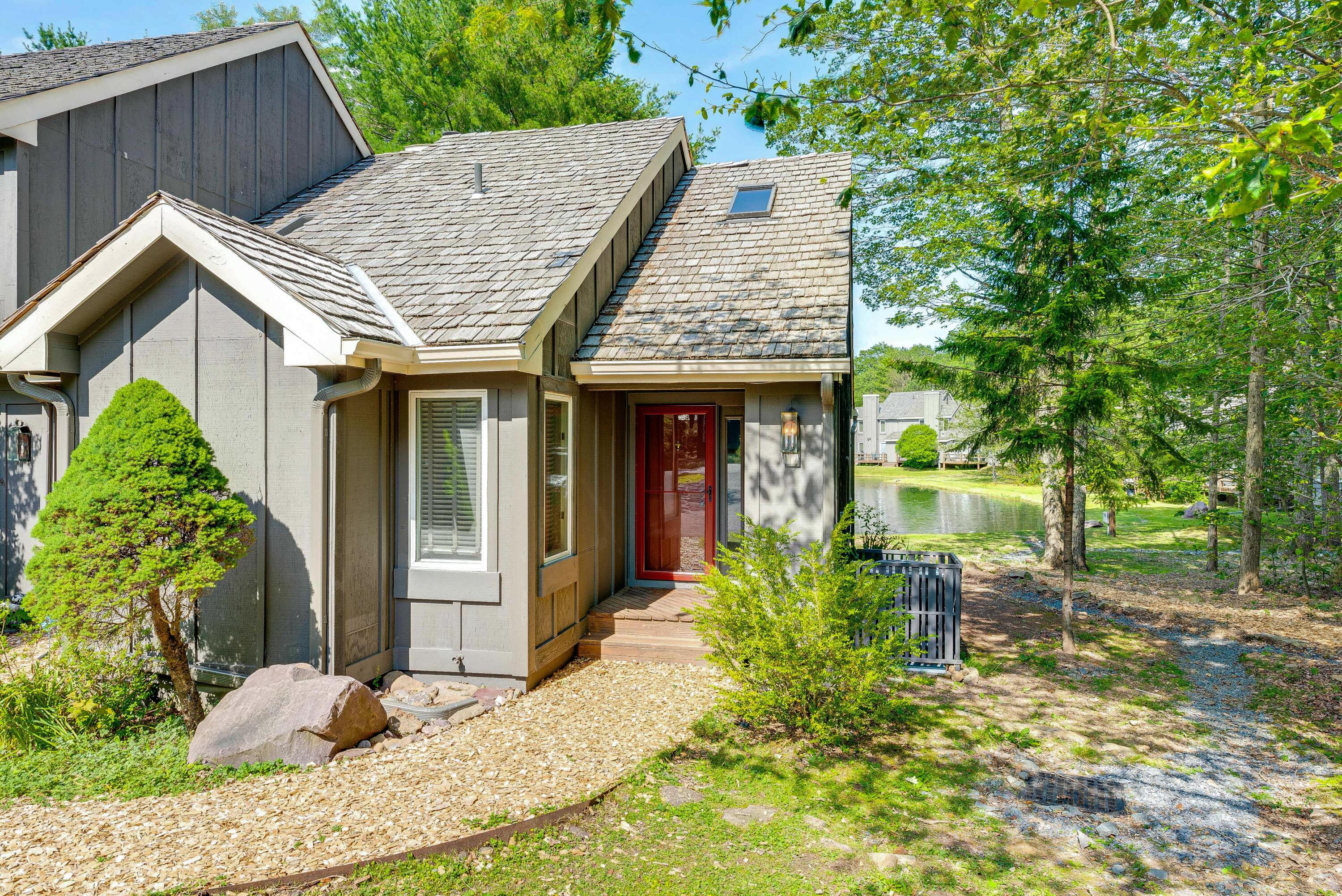 66 Snow ridge Circle