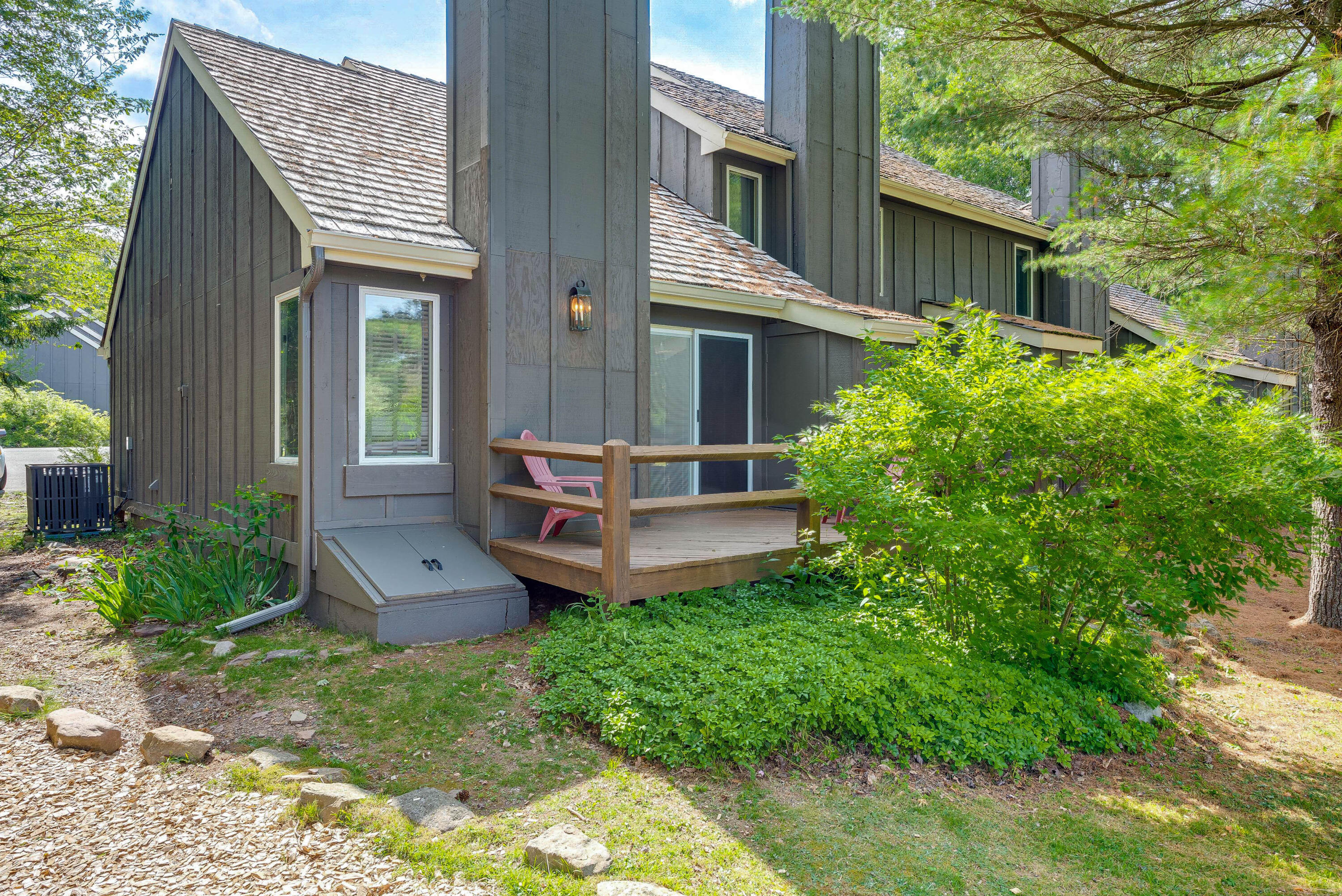 66 Snow ridge Circle