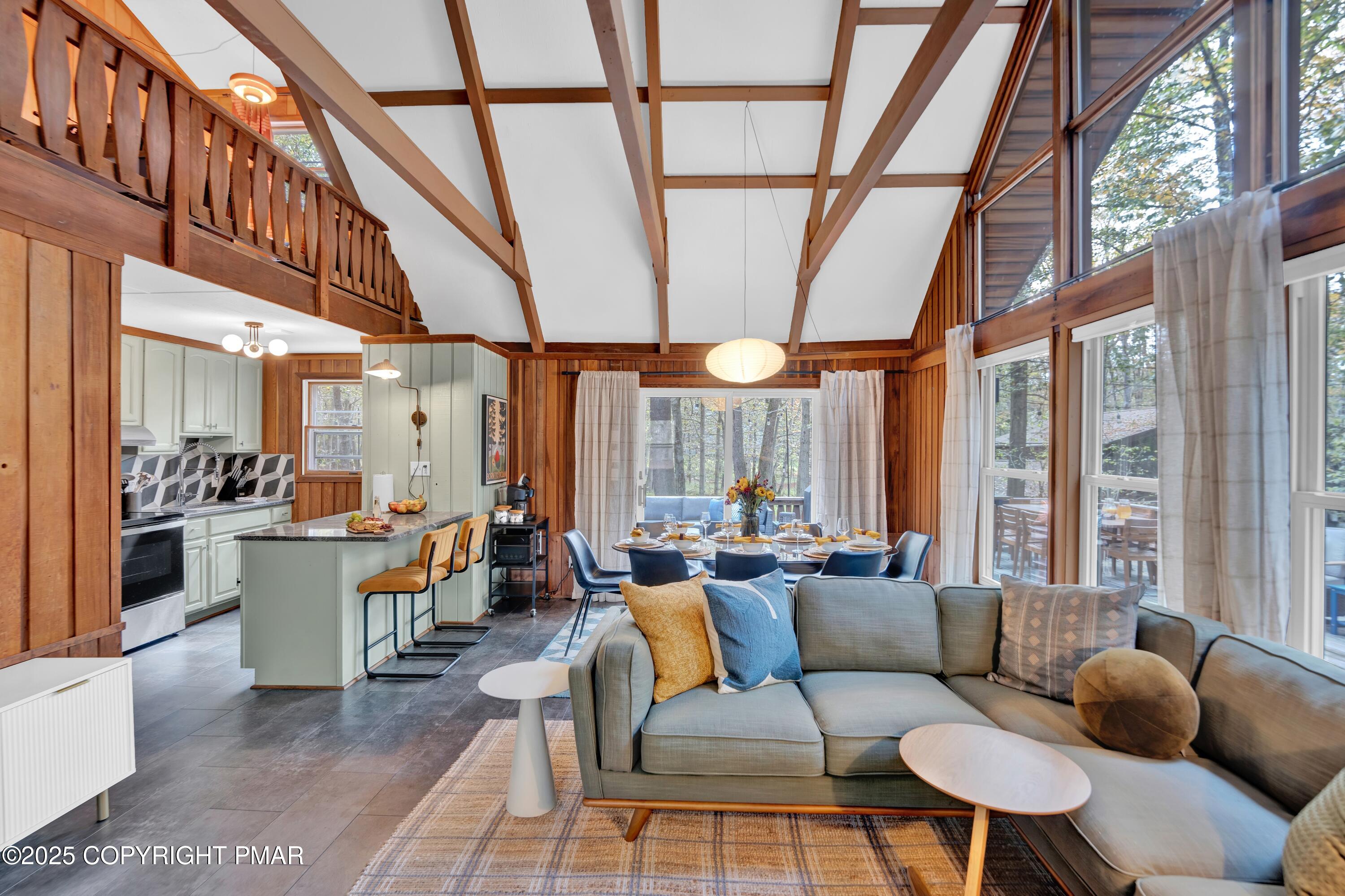 22 Mountain Glen Drive