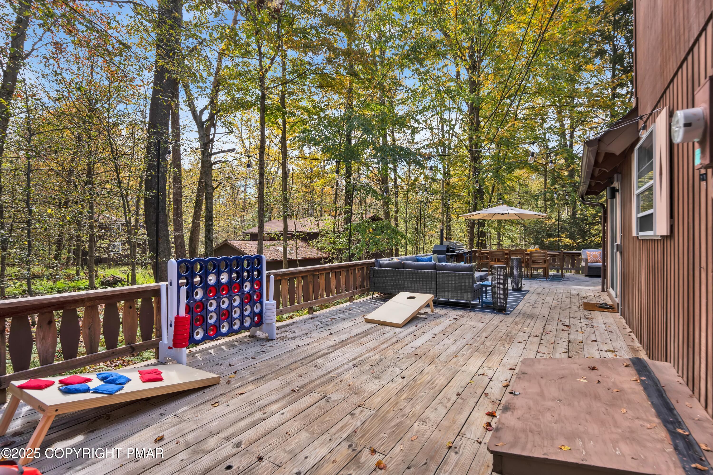 22 Mountain Glen Drive
