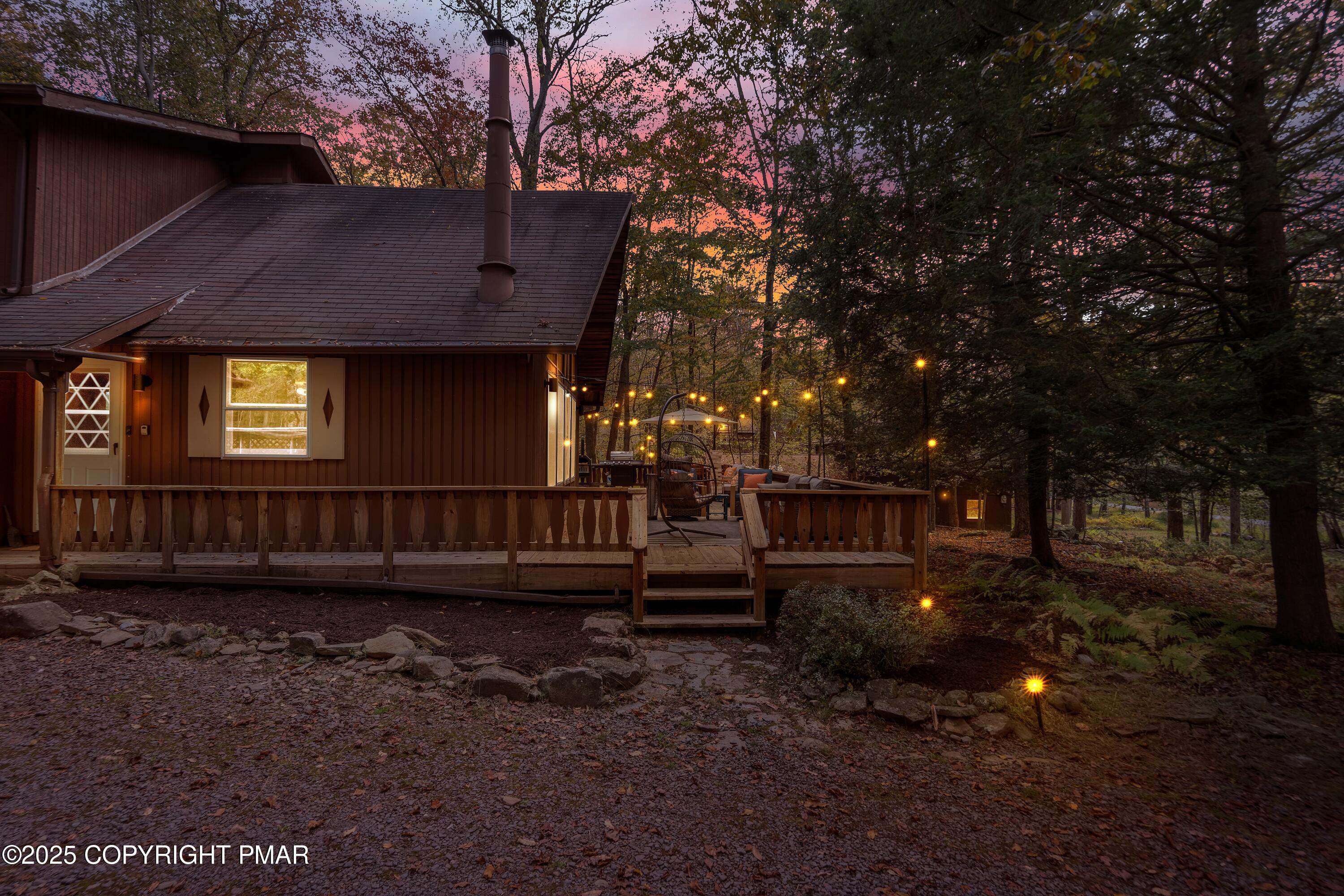 22 Mountain Glen Drive