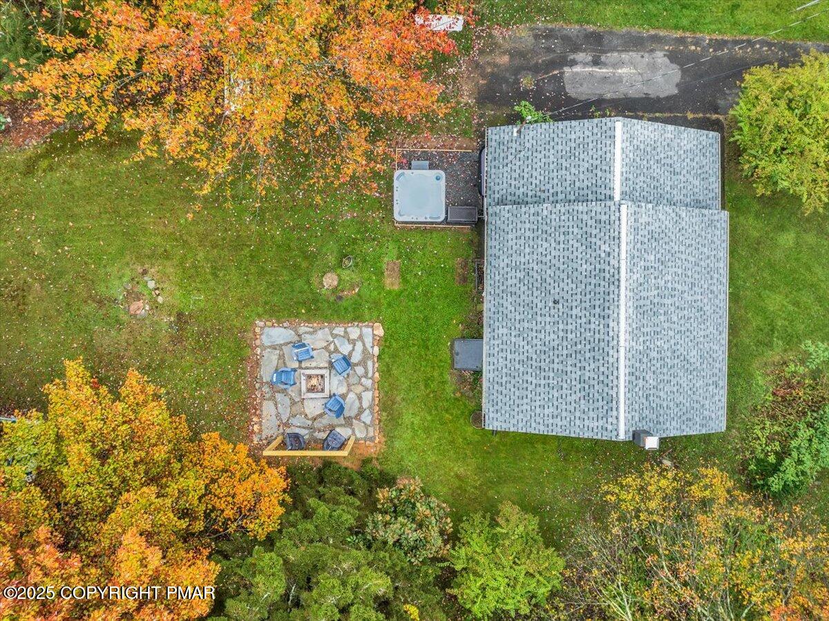 216 Sutton Place