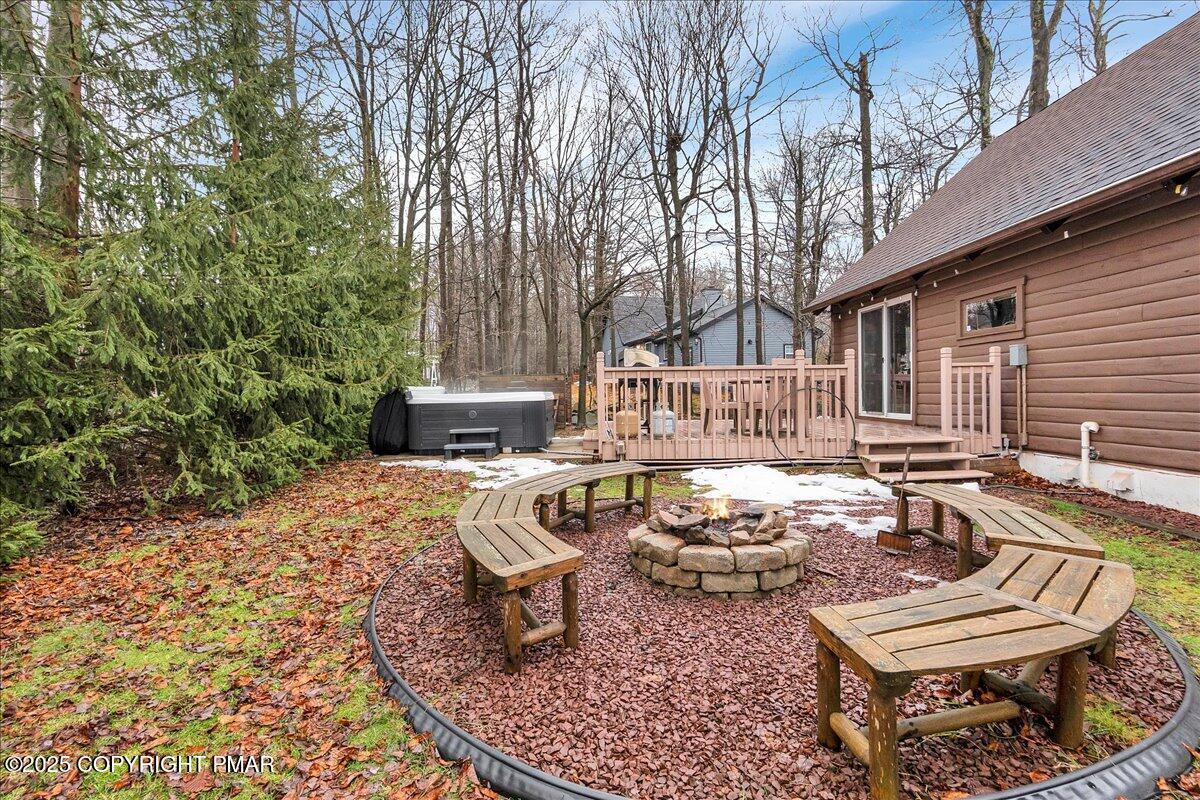 7515 Crestview Drive