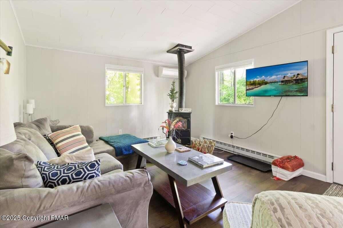 102 Sweet Briar Road