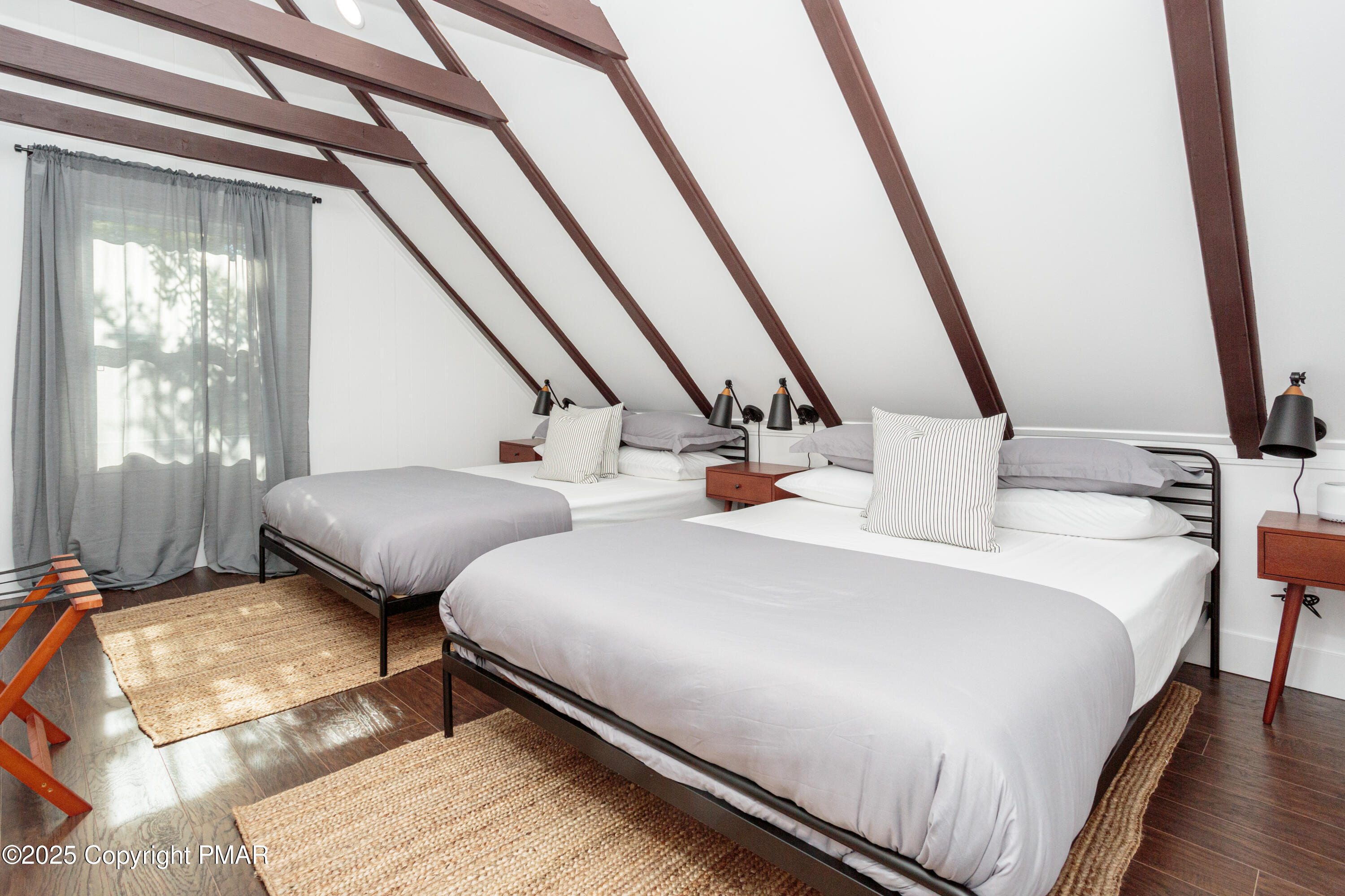 619 Washington Place