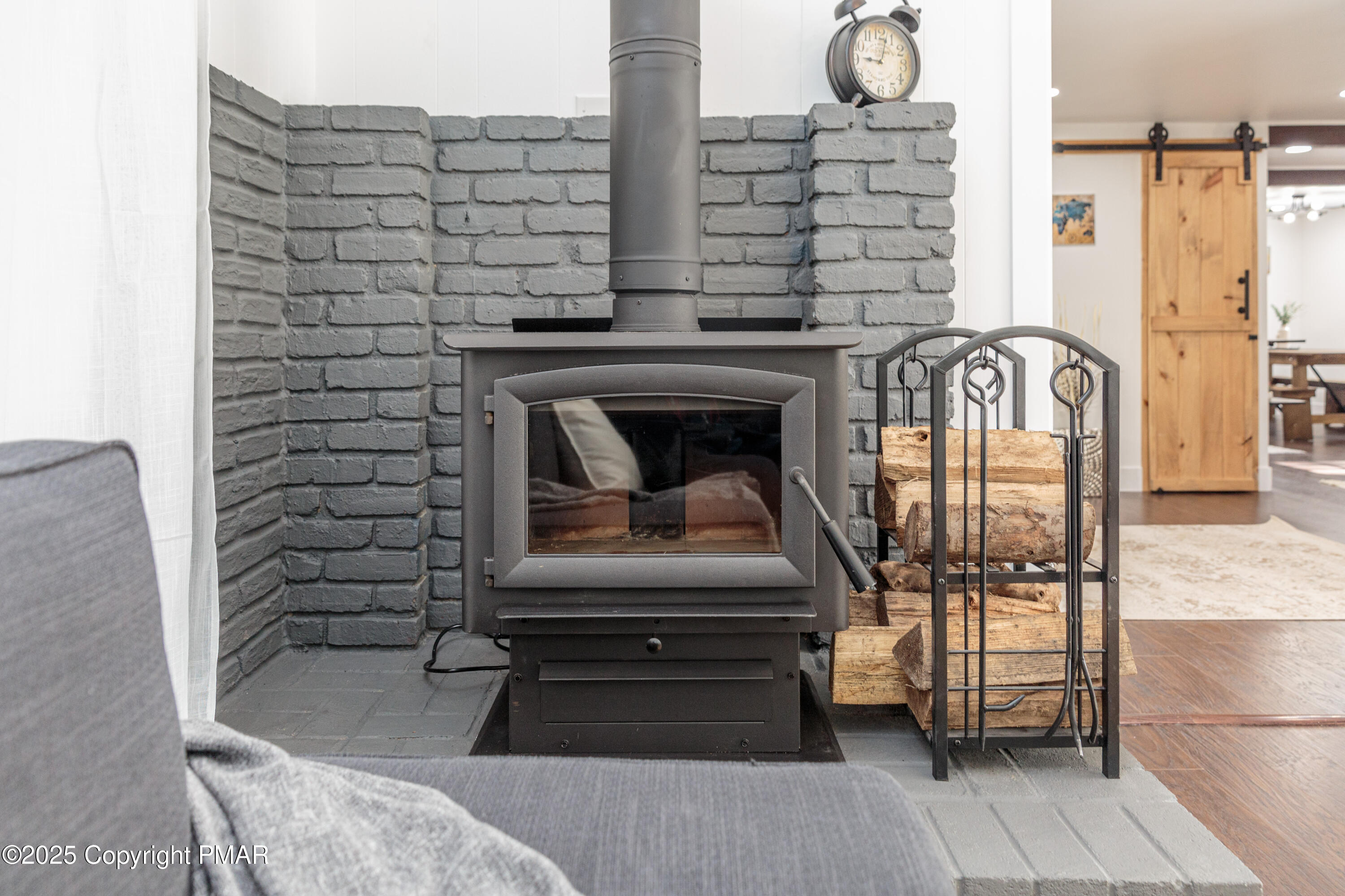 619 Washington Place