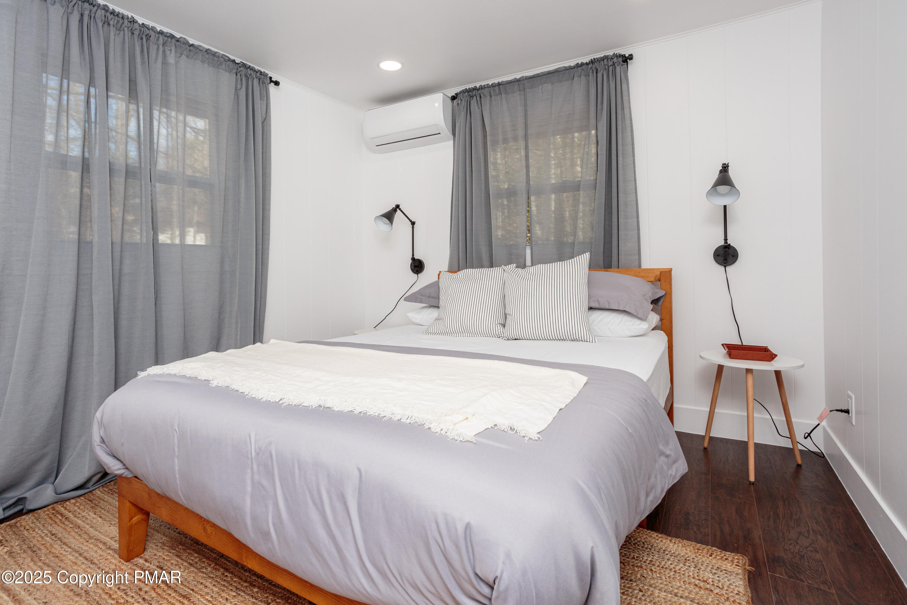 619 Washington Place