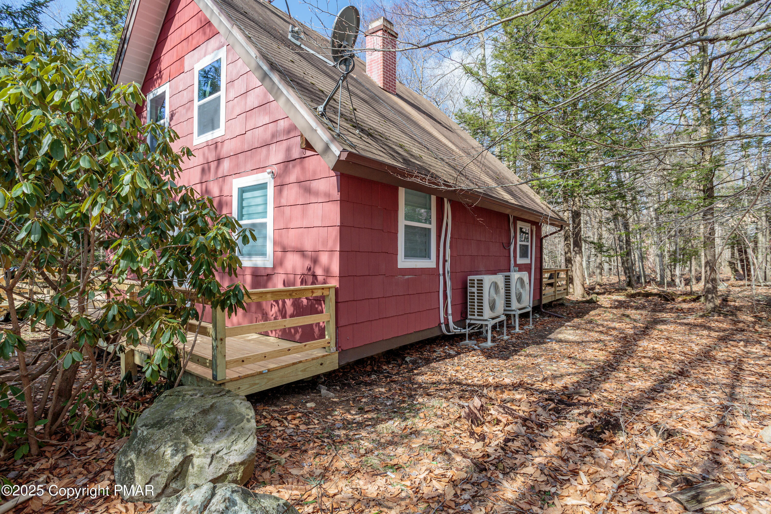 619 Washington Place