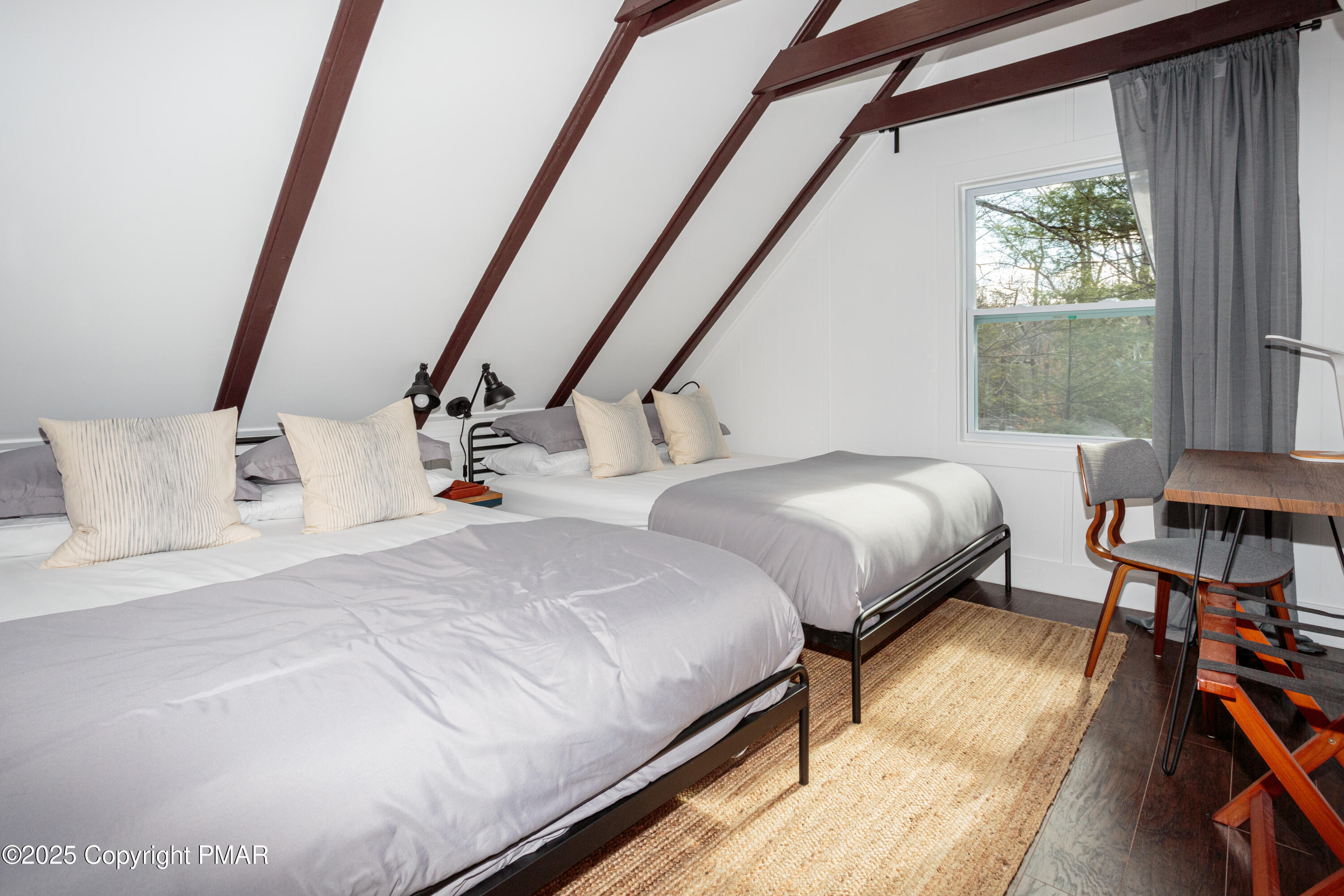 619 Washington Place