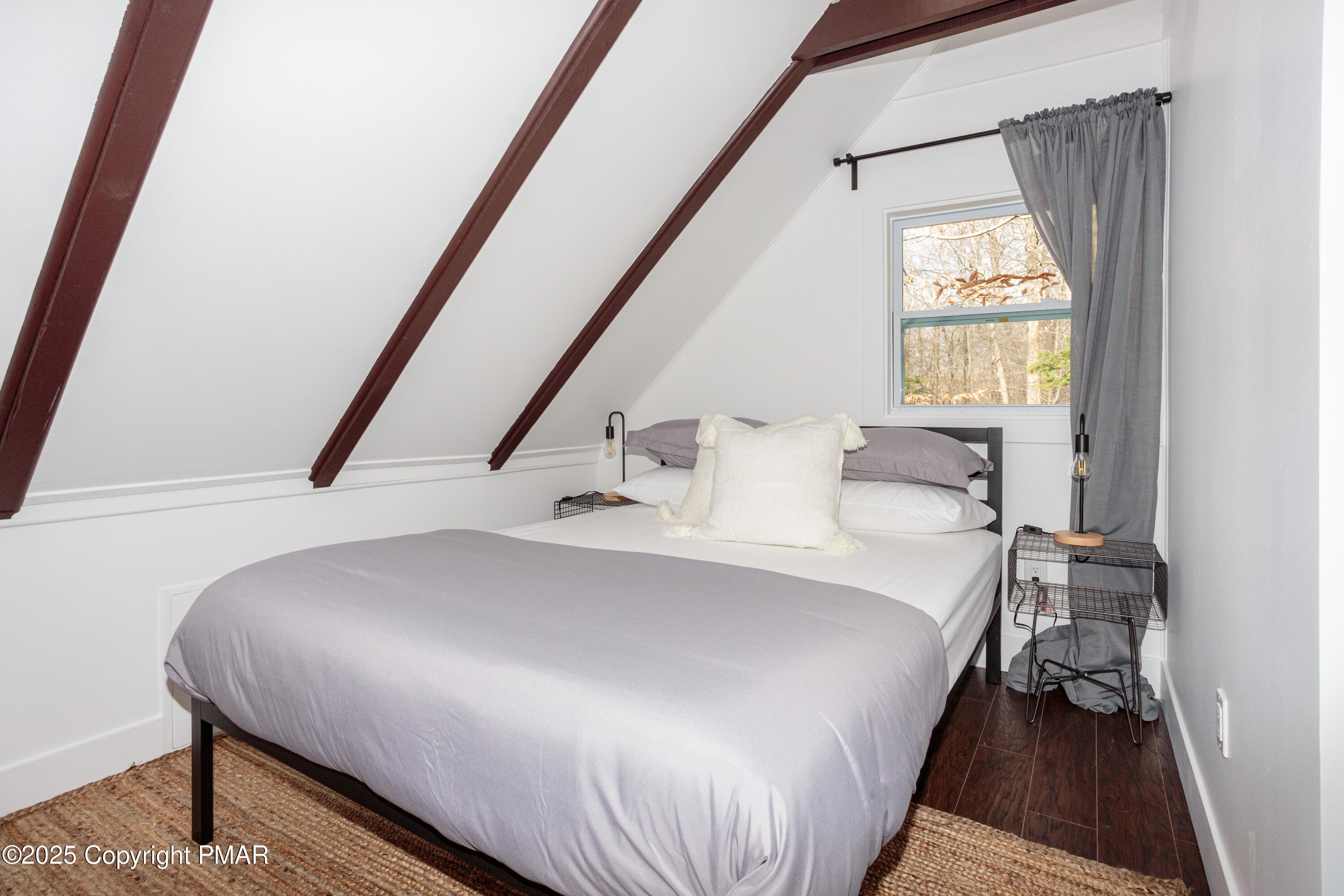 619 Washington Place