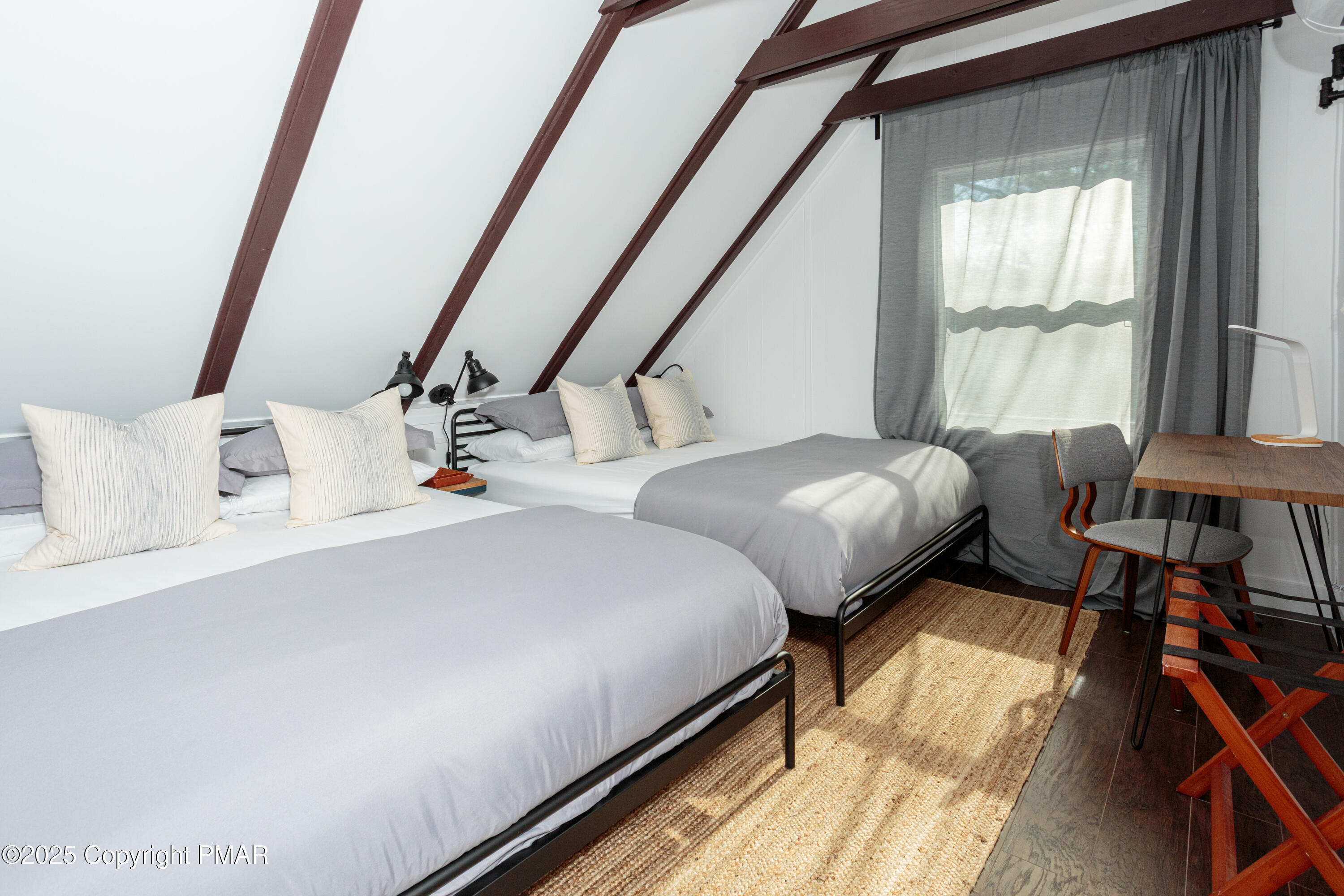 619 Washington Place