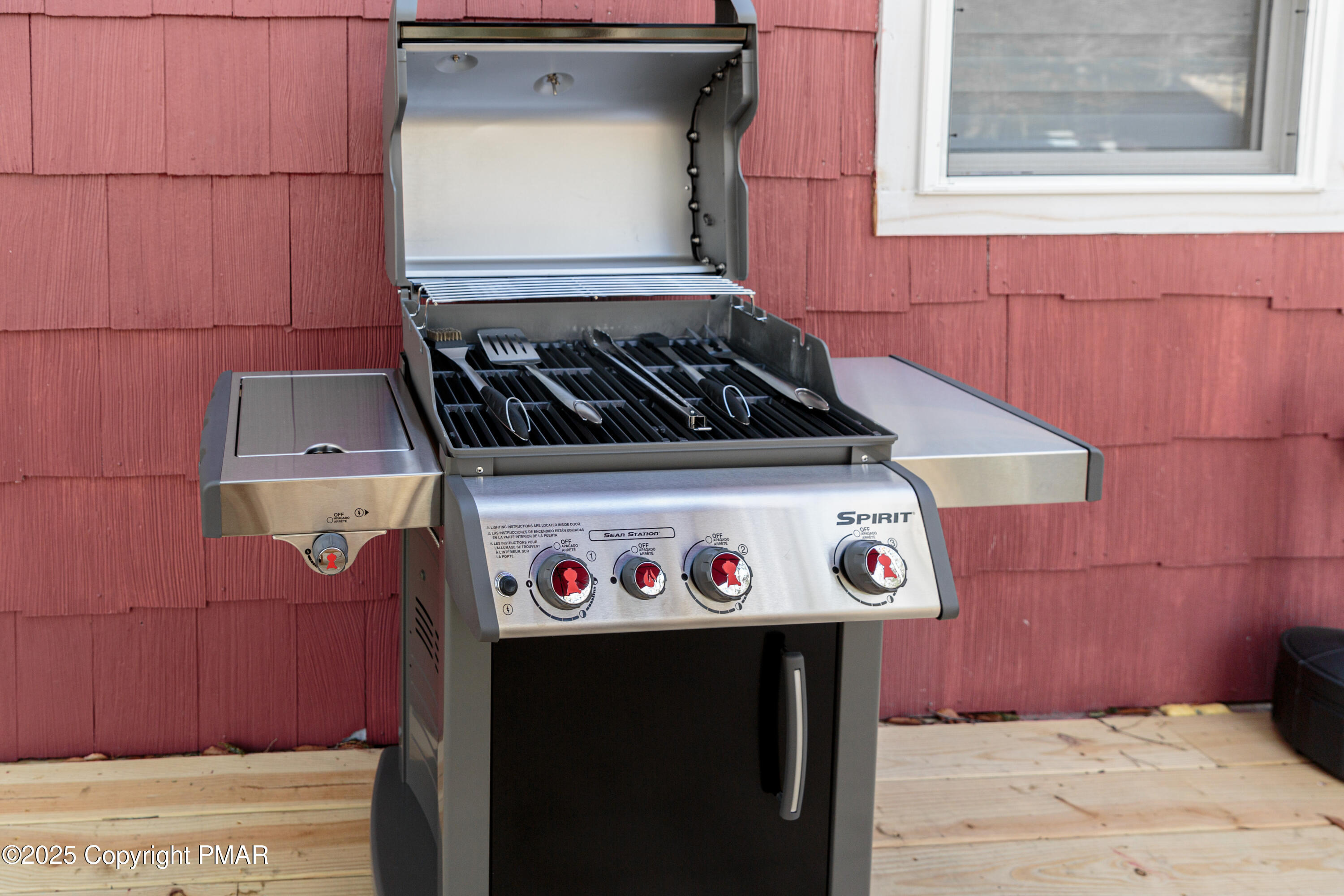 619 Washington Place