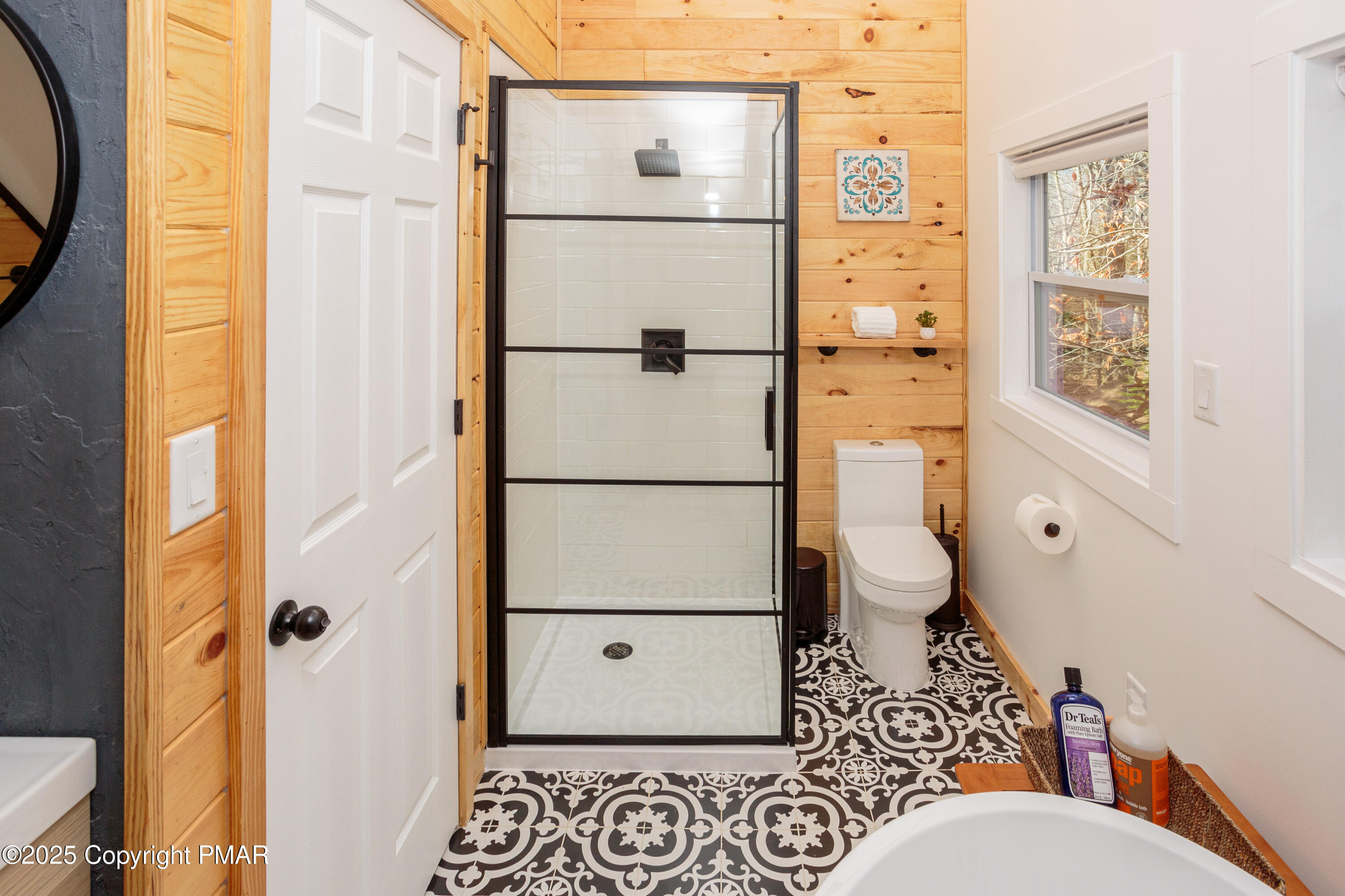 619 Washington Place