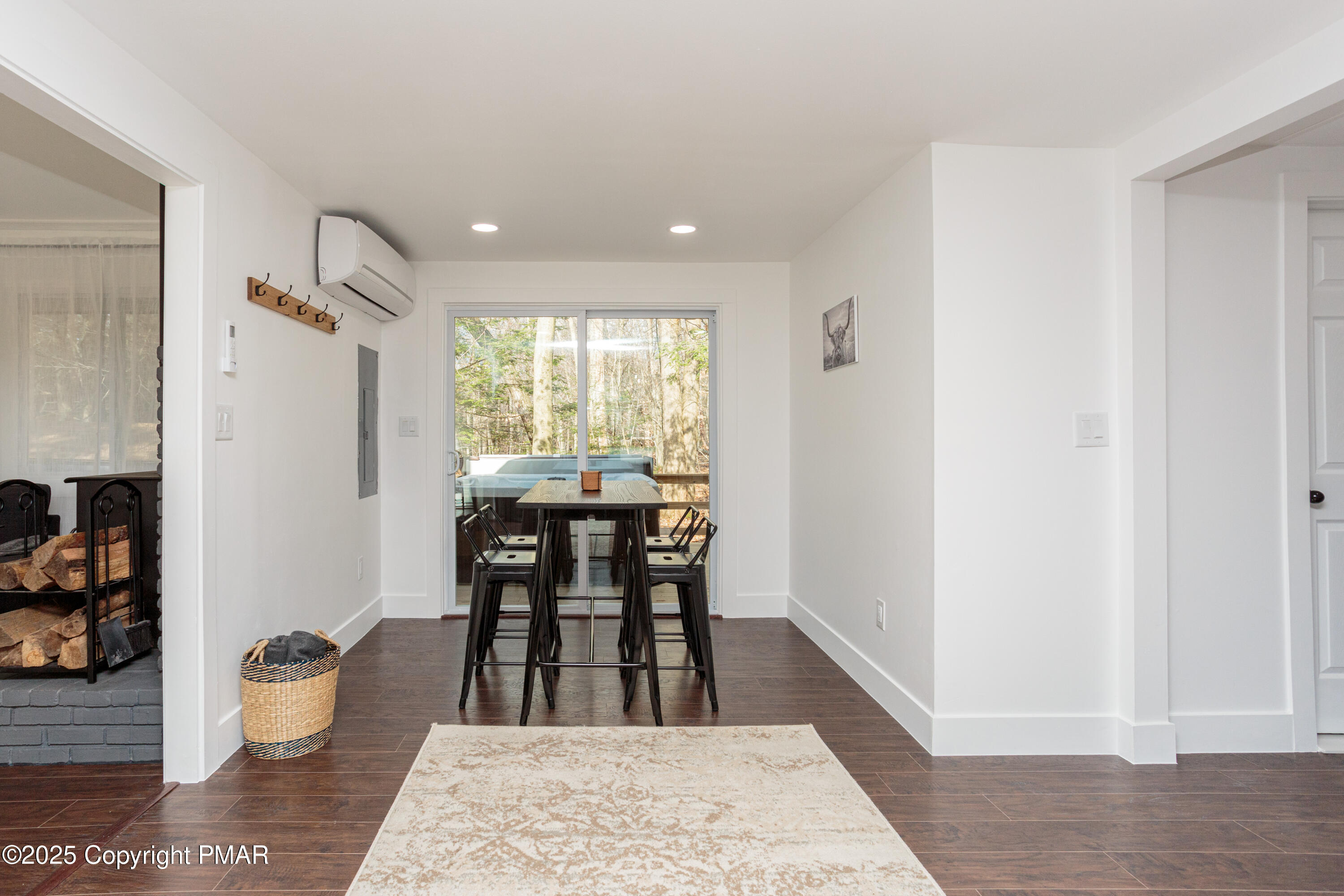 619 Washington Place