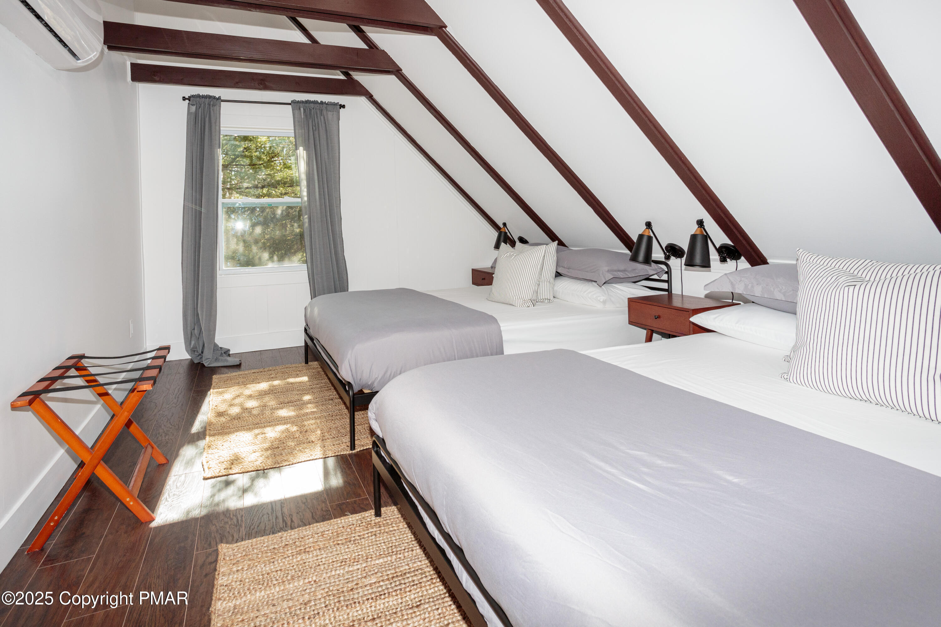 619 Washington Place