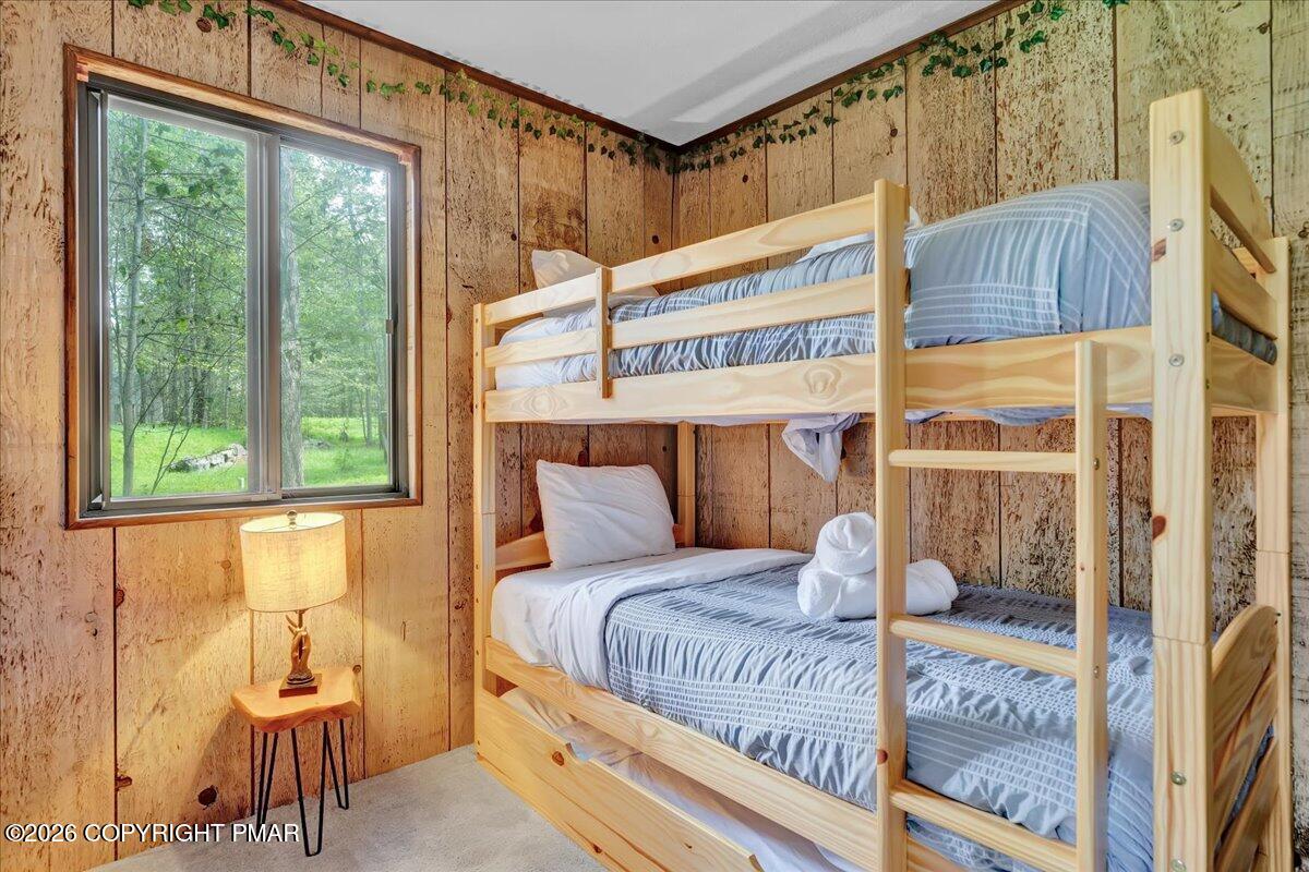 4121 Hemlock Trail