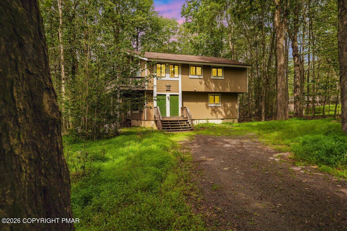 4121 Hemlock Trail