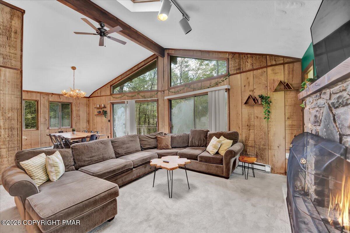 4121 Hemlock Trail