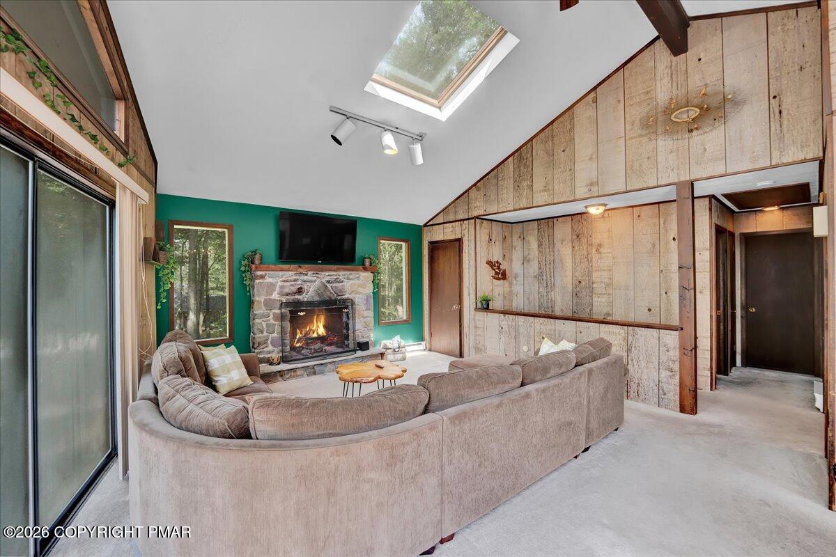 4121 Hemlock Trail